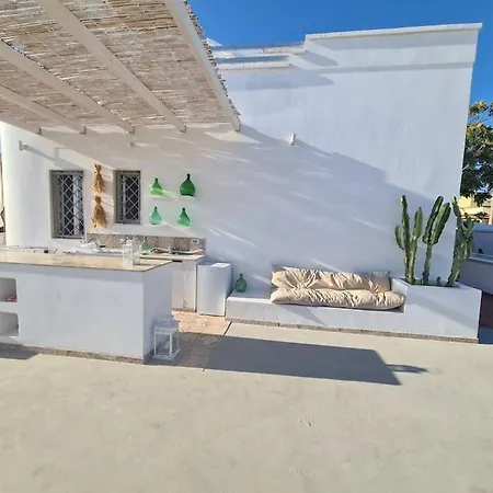 Alba, House-5 Minutes From Sea Villa